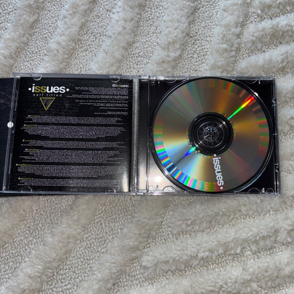 'Issues' CD - Picture 4 of 4